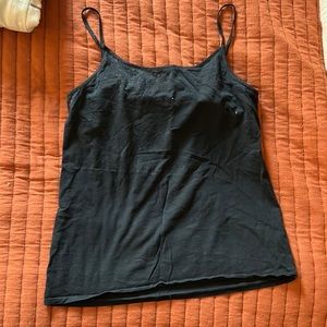 2 Black Camis